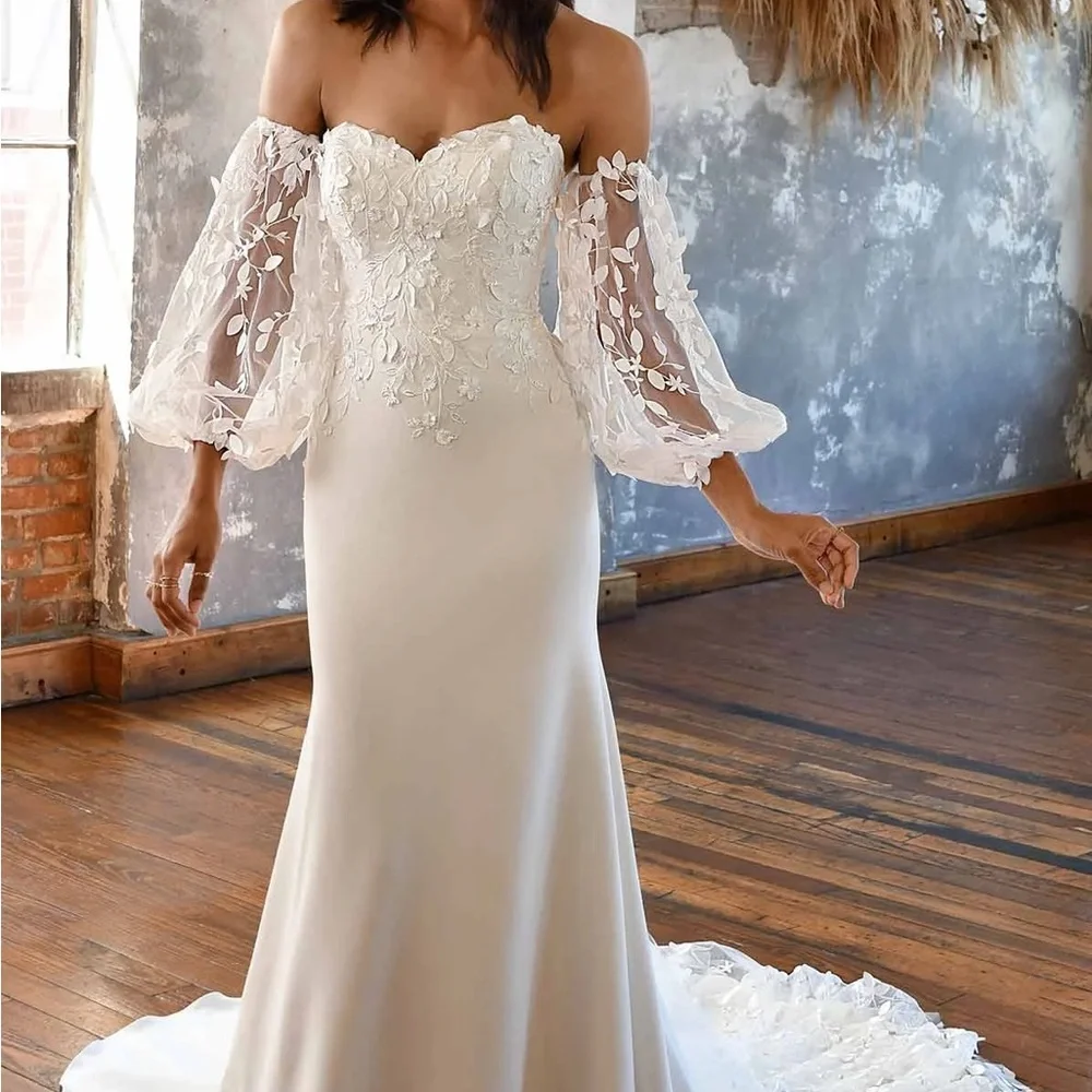 Elegant Strapless Wedding Dress - Picture 4 of 11